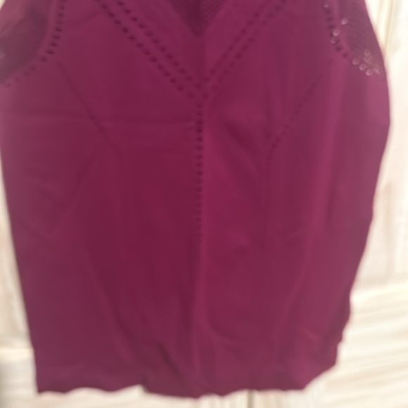 NWT Athleta Oxygen Tank Size S Mulberry - Picture 8 of 10